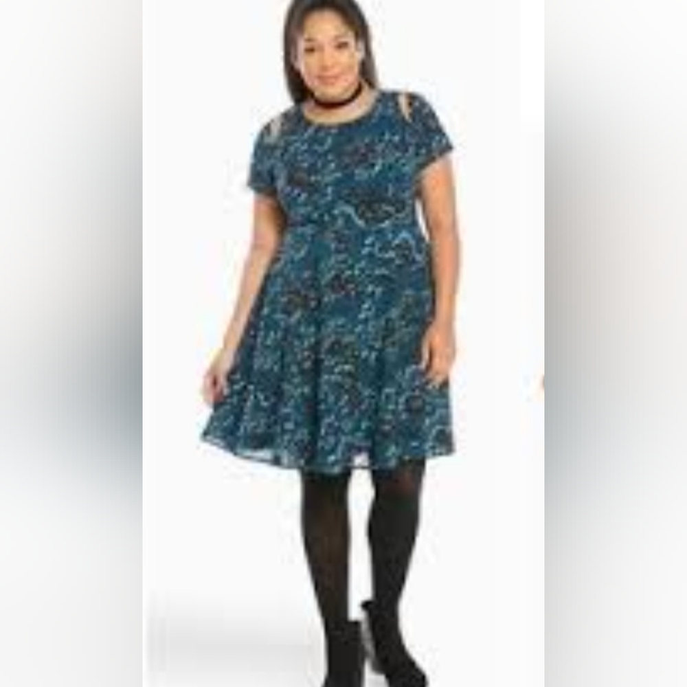 Torrid Floral Print Georgette Cutout Sleeve Skater Dress Size 26